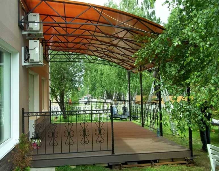 Веранда с раздвижным остеклением